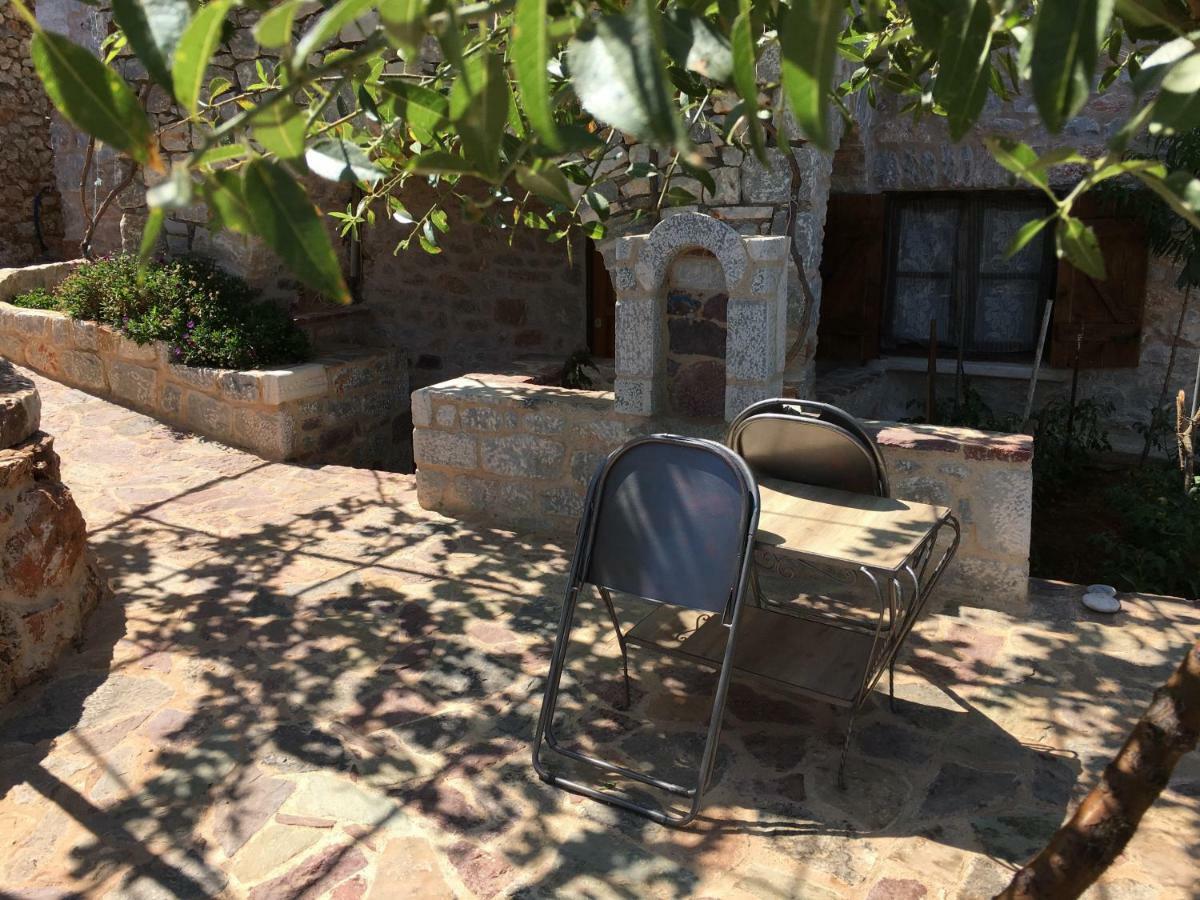 Find Your Peace In A Traditional Country House!! Láyia المظهر الخارجي الصورة